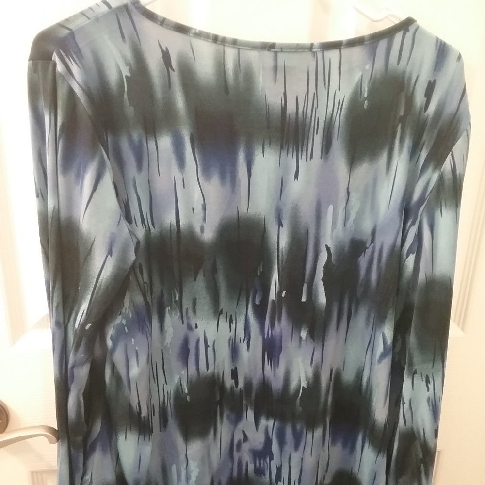 Allison Morgan Blue Top - Picture 2 of 3